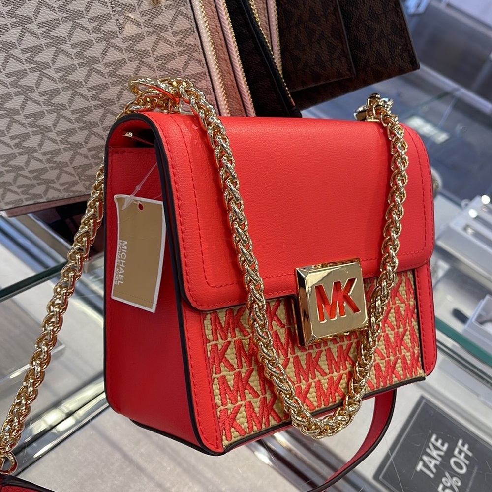 MICHAEL KORS SONIA SMALL SHOULDER XBODY Coral Reef